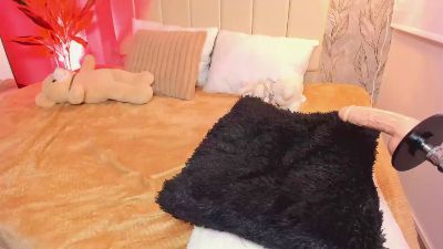 Eleanor_Park_ live cam on Cam4