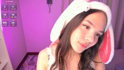 EleanoraMarton live cam on Cam4