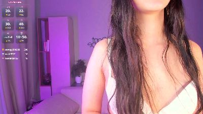 EleanoraMarton live cam on Cam4