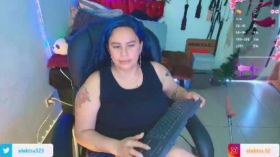 Elektra_323 live cam on Cam4