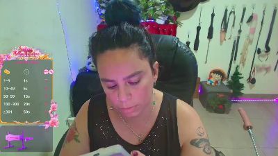 Elektra_323 live cam on Cam4