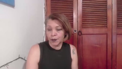 Elektra_momy live cam on Cam4