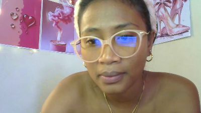 ElenaVibe2 live cam on Cam4