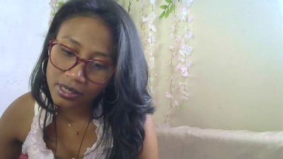 ElenaVibe2 live cam on Cam4