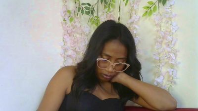 ElenaVibe2 live cam on Cam4
