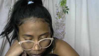 ElenaVibe2 live cam on Cam4