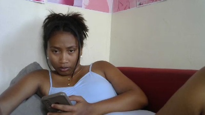 ElenaVibe2 live cam on Cam4