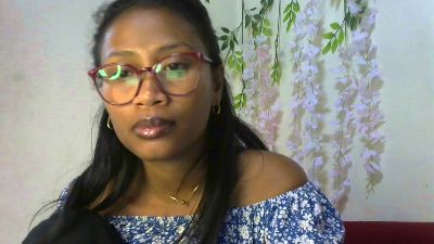 ElenaVibe live cam on Cam4