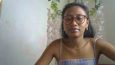 ElenaVibe live cam on Cam4