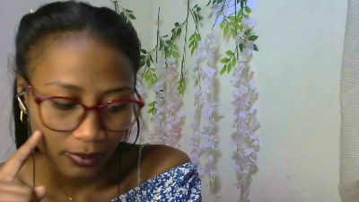 ElenaVibe live cam on Cam4