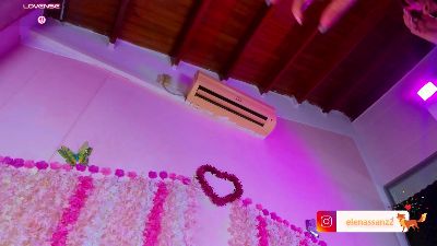 Elena_Sanz live cam on Cam4