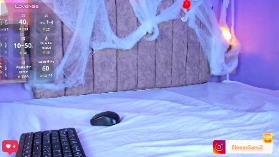 Elena_Sanz live cam on Cam4