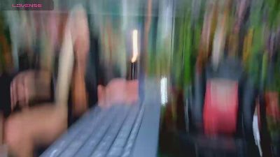 Elena_and_Julia live cam on Cam4