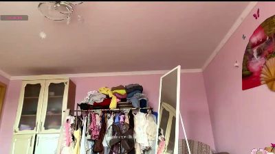 EleneLambie live cam on Cam4