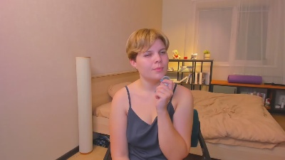 EleneRieffer live cam on Cam4