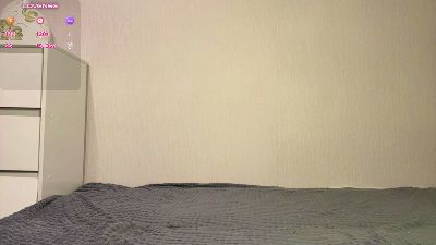 ElenoreMeacham live cam on Cam4