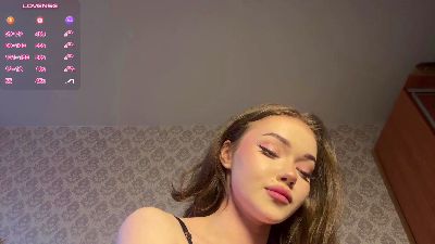 ElenoreMeacham live cam on Cam4