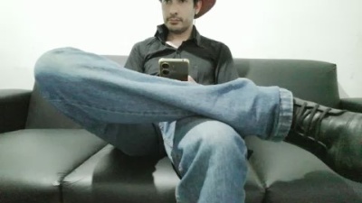Elfobscuro live cam on Cam4