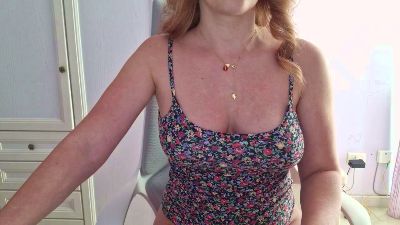 Eli24love live cam on Cam4
