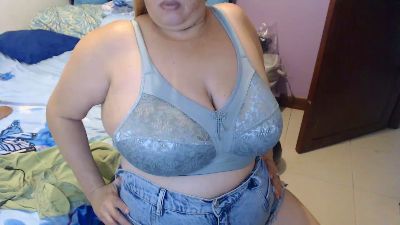 EliTaylor live cam on Cam4