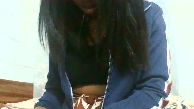 Elia207 live cam on Cam4