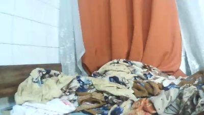 Elia207 live cam on Cam4