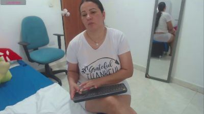 Elianabrook live cam on Cam4