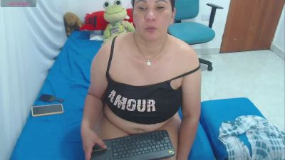 Elianabrook live cam on Cam4