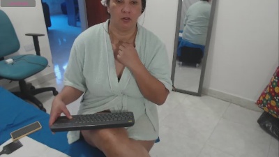 Elianabrook live cam on Cam4