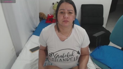 Elianabrook live cam on Cam4