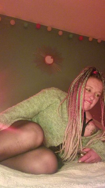 Elicemalice live cam on Cam4