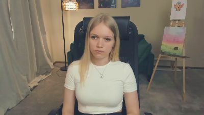 EliciaKrissie webcam