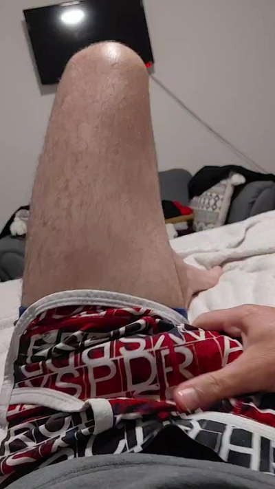 Elieser85 live cam on Cam4