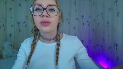 ElinOceanX live cam on Cam4