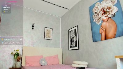 ElinaMoon_ live cam on Cam4