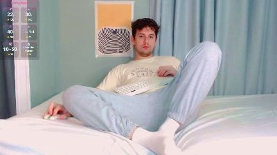 Profile and Statistics for Elio_520 on Cam4