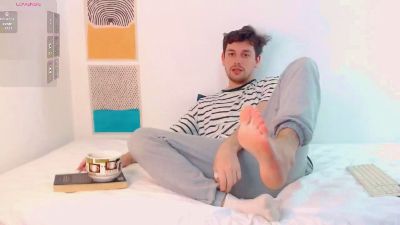 Elio_520 live cam on Cam4