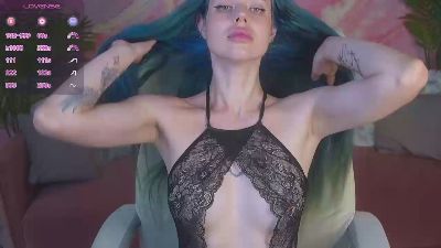 ElisWild live cam on Cam4