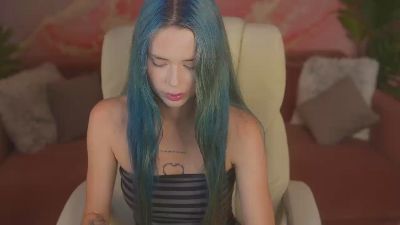 ElisWild live cam on Cam4
