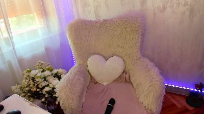 ElisaBaxter live cam on Cam4