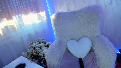 ElisaBaxter live cam on Cam4