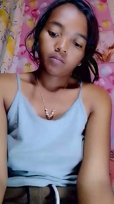Elisah7 live cam on Cam4