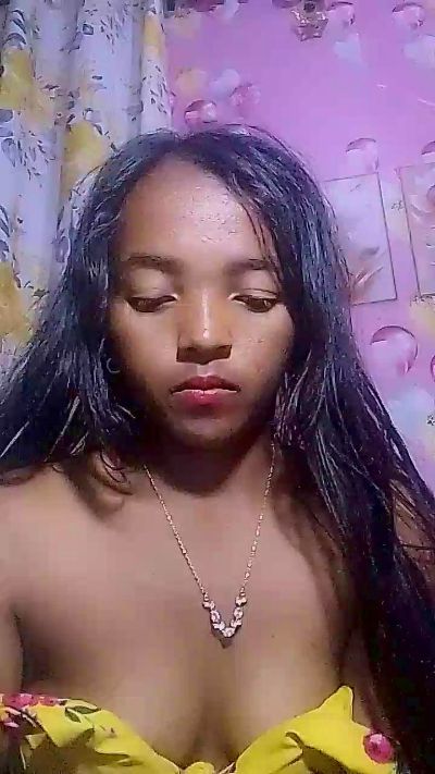 Elisah7 live cam on Cam4