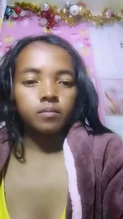 Elisah7 live cam on Cam4