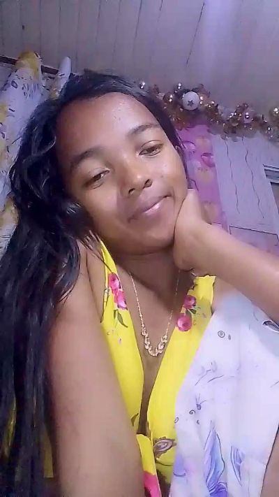 Elisah7 live cam on Cam4