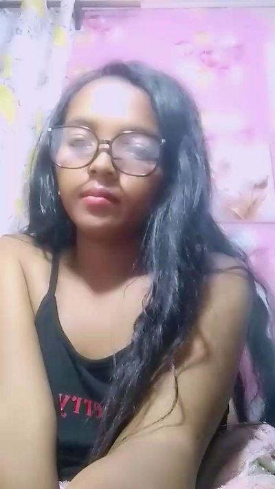Elisah7 live cam on Cam4