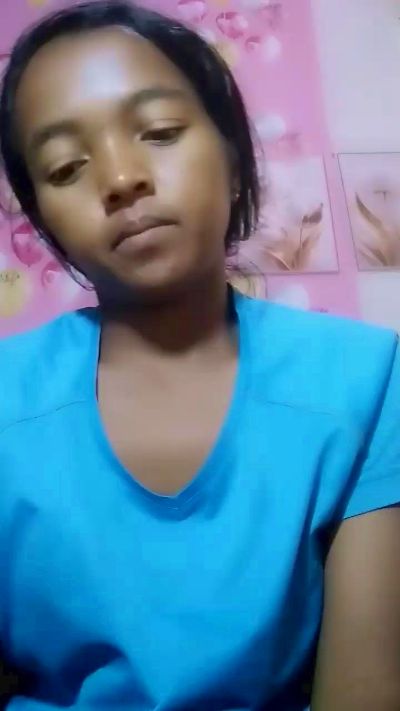 Elisah7 live cam on Cam4