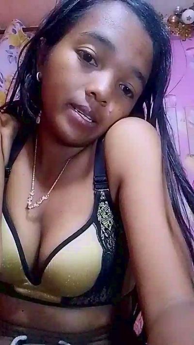 Elisah7 live cam on Cam4
