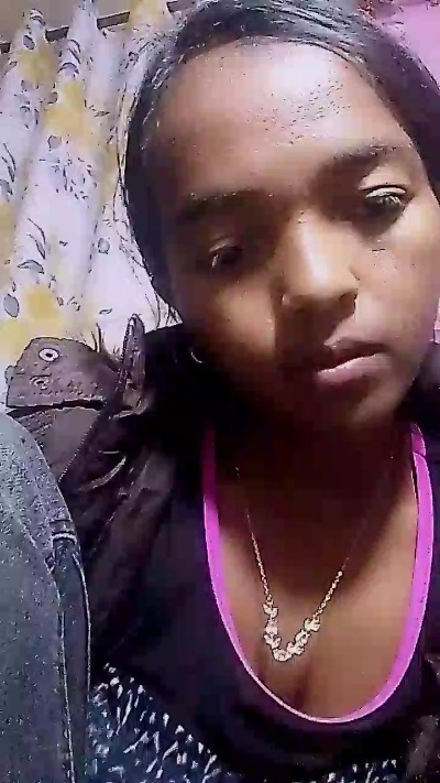 Elisah7 live cam on Cam4