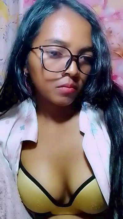 Elisah7 live cam on Cam4
